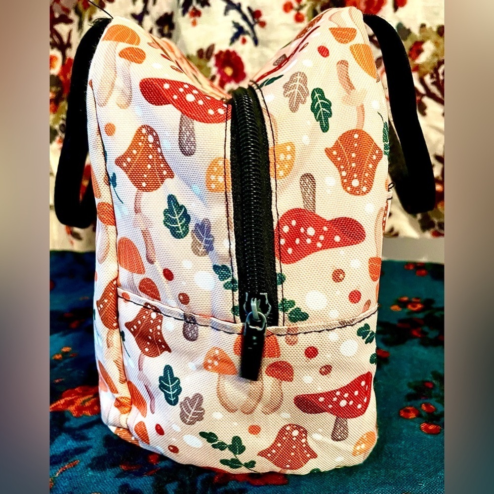 Insulated Lunch Picnic Bag Mushroom Print Red Beige Orange Lunchbox Cooler Tote - Picture 10 of 14